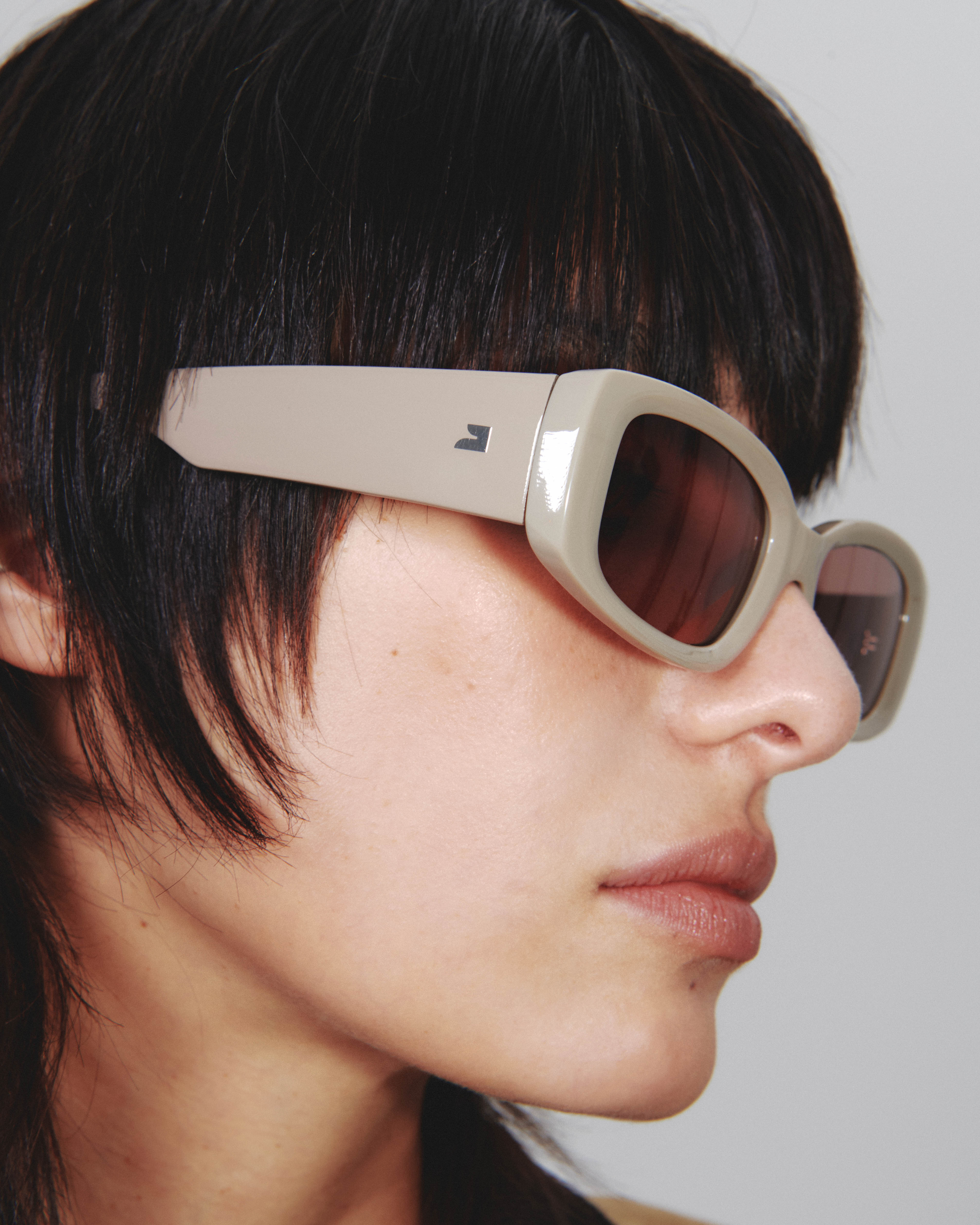 BLUE ELEPHANT☆【正規品】SARA(4color)UVカット機能♪ SARA black - BLUE ELEPHANT